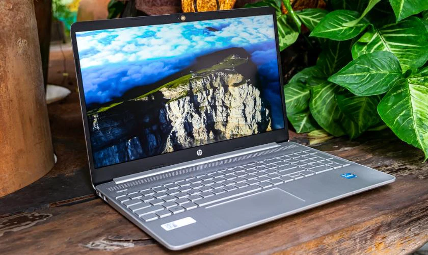 Laptop dành cho học sinh cấp 3 dưới 10 triệu tốt