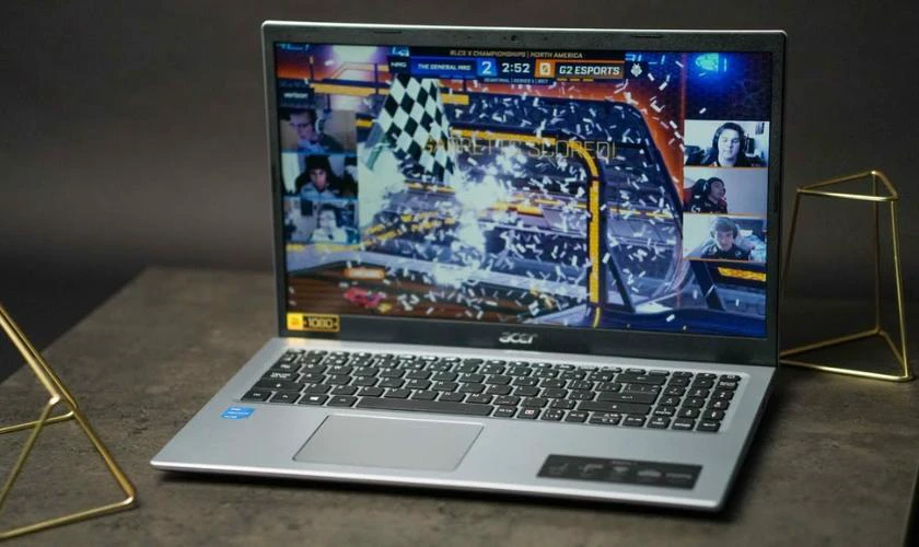 Laptop dành cho học sinh cấp 3 dưới 10 triệu mạnh