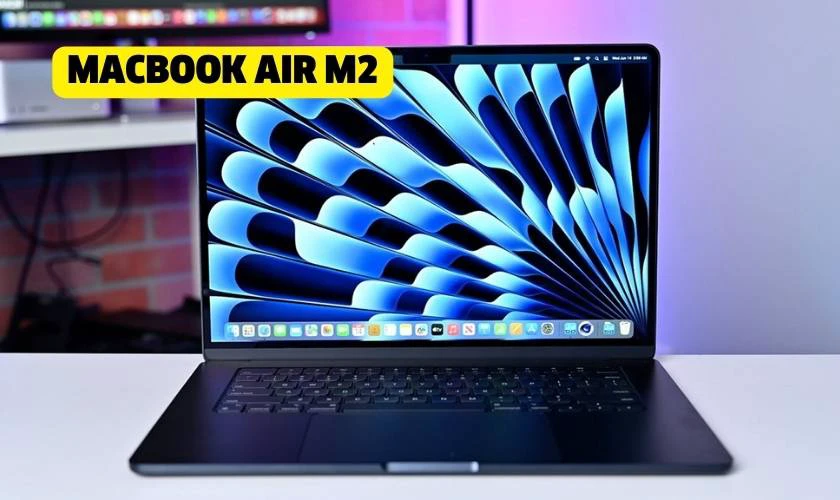 Laptop màn hình Retina mới