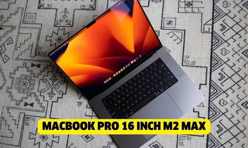 MacBook Pro 16 inch M2 Max