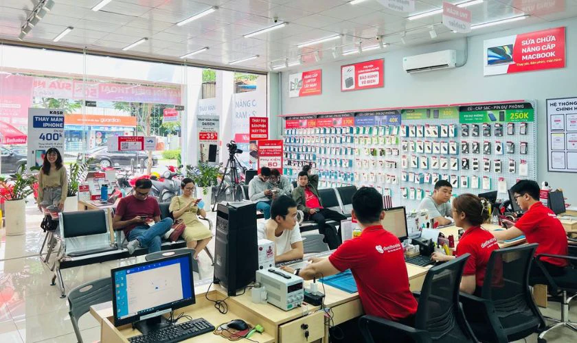 Địa chỉ mua laptop mỏng nhẹ cho sinh viên uy tín nhất