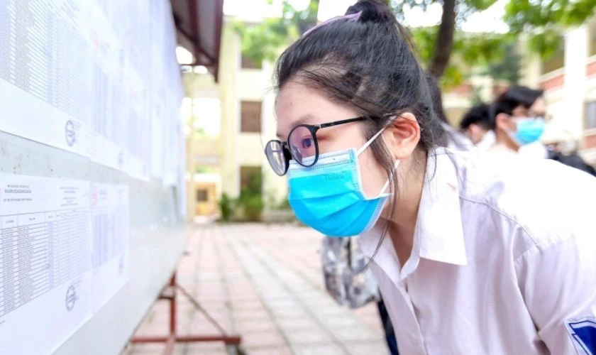Làm gì sau khi biết lịch công bố điểm chuẩn các trường Đại học 2025?