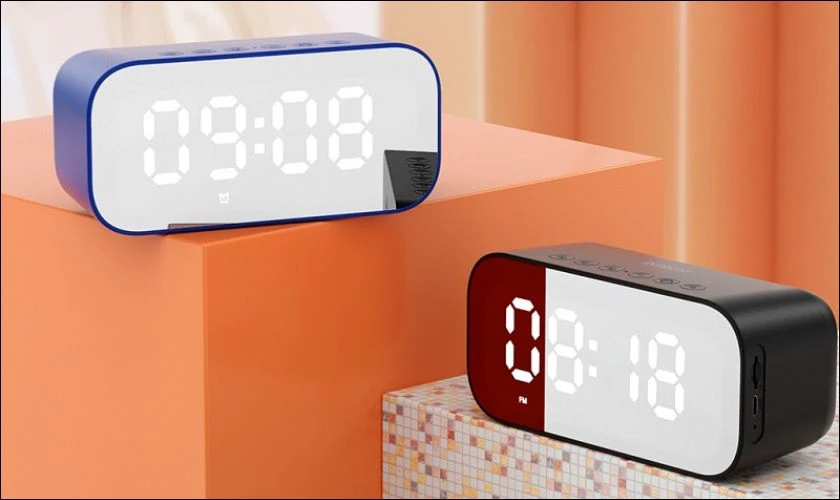 Bluetooth Robot RB560&nbsp;t&iacute;ch hợp LED th&ocirc;ng minh mang lại nhiều tiện &iacute;ch