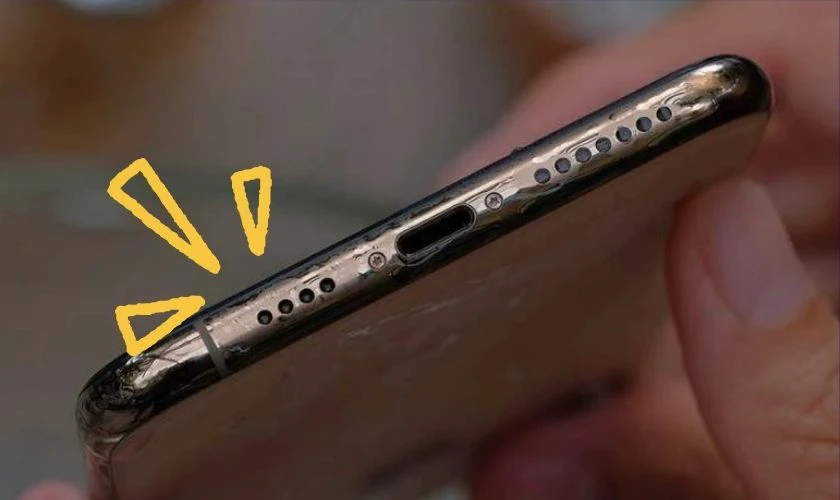 Lỗi phần cứng, hỏng chip âm thanh hoặc cụm loa