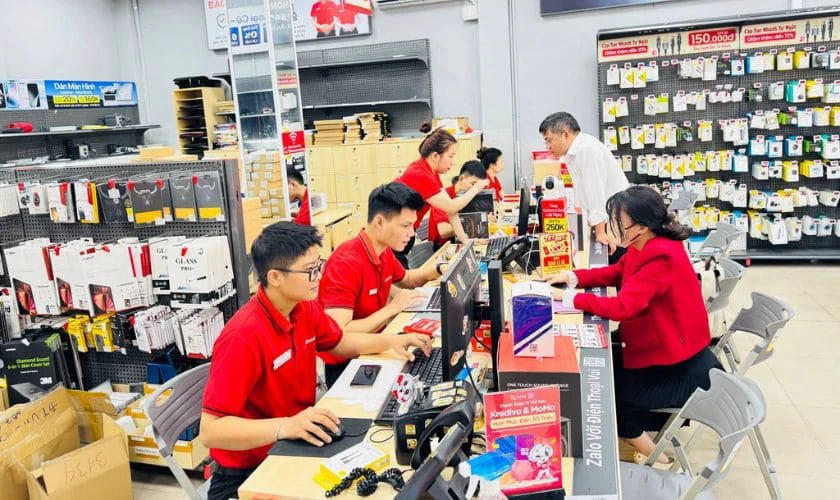 Địa chỉ kiểm tra và sửa chữa loa iPhone 15 Pro Max bị nhỏ
