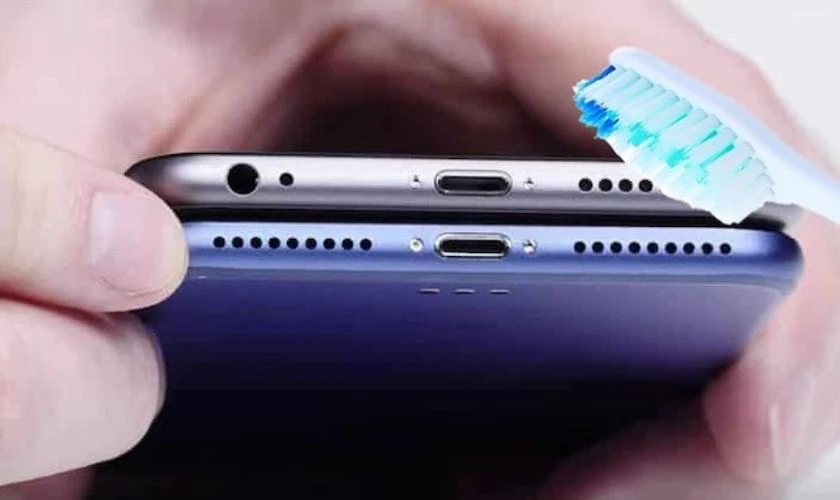 Cách khắc phục loa iPhone 15 Pro Max bị nhỏ