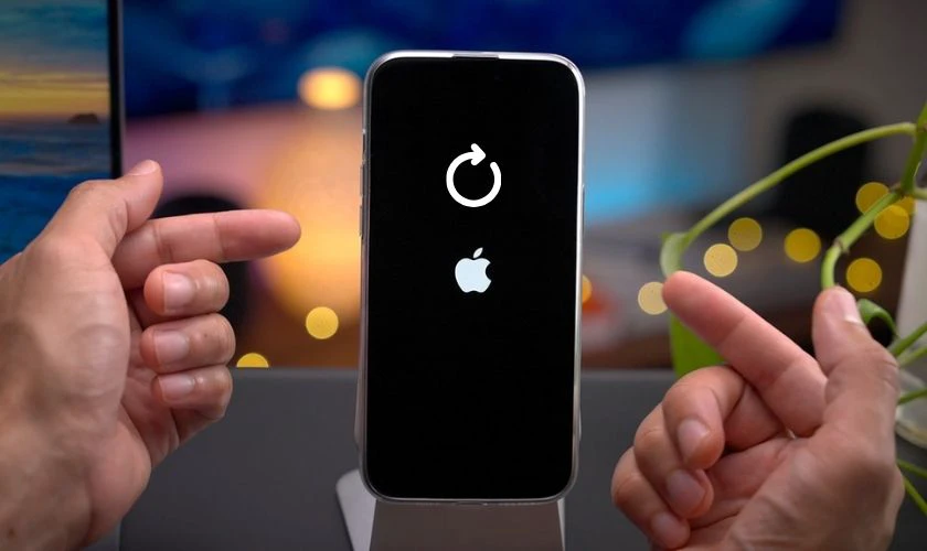 Cách khắc phục loa iPhone 17 Pro Max bị rè - Khởi động lại