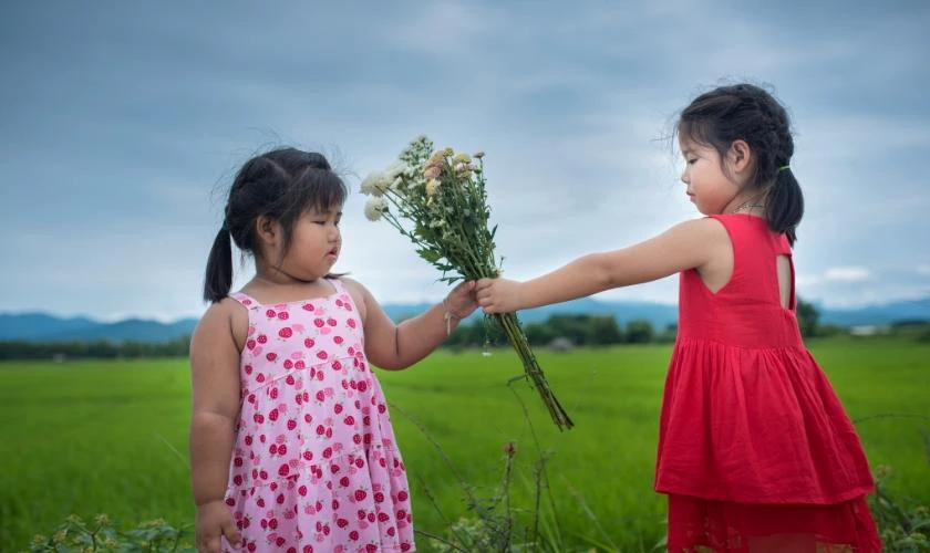 Lời chúc 8/3 của bé dành cho chị