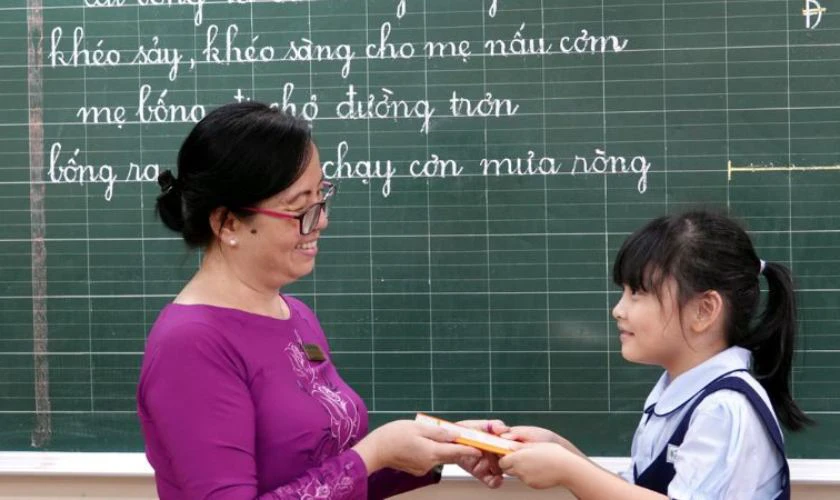 Câu chúc Tết Dương lịch 2026 cho thầy, cô giáo