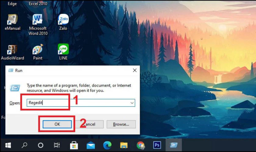Mở hộp thoại Run, nhập Regedit và nhấn OK