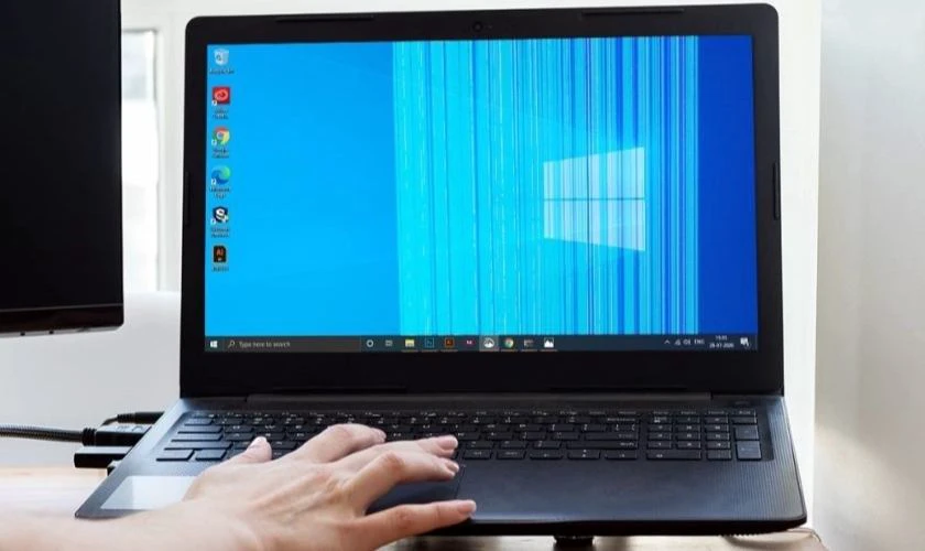 Lỗi màn hình laptop bị sọc dọc, ngang màu xanh *