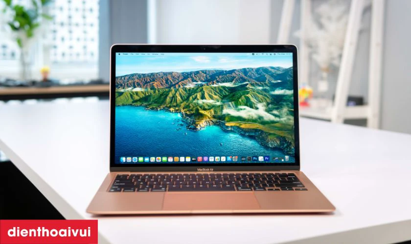 Ổ cứng 512GB lưu trữ thoải mái