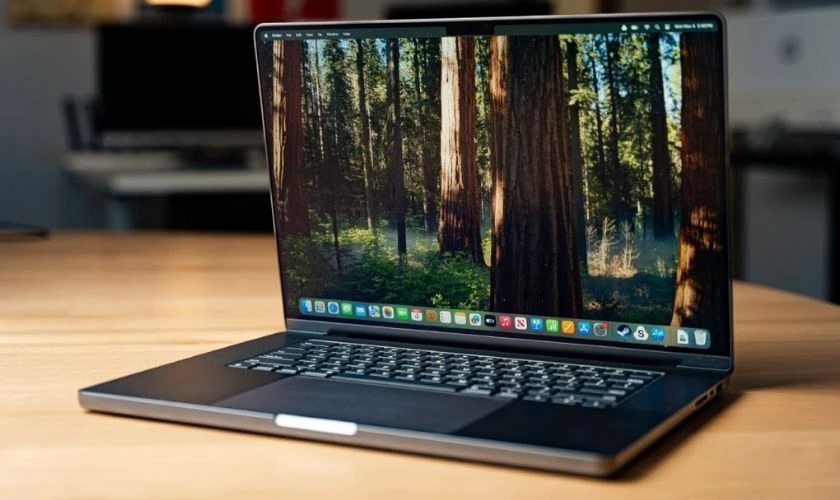 MacBook Pro 16 M4 Max