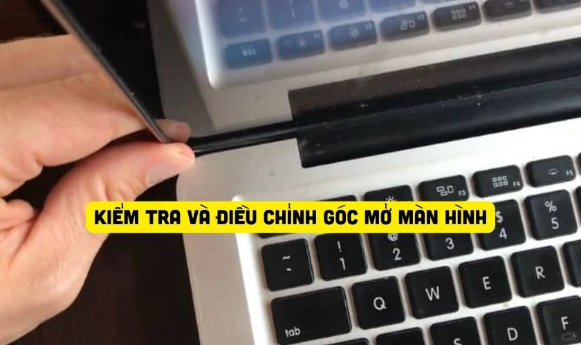 Cách khắc phục MacBook Pro 2017 lỗi cáp màn hình