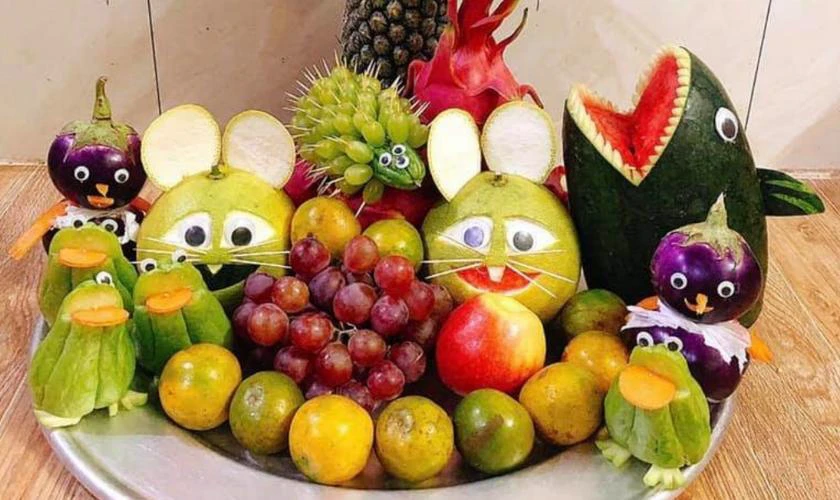 Mâm cổ tạo hình thú