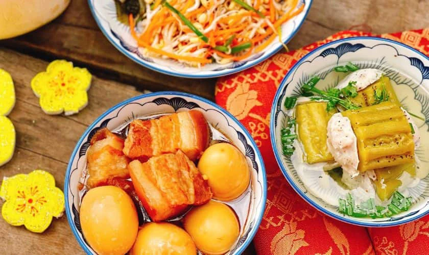 Mâm cơm cúng mùng 1 Tết 2026 gồm những gì: Miền Nam