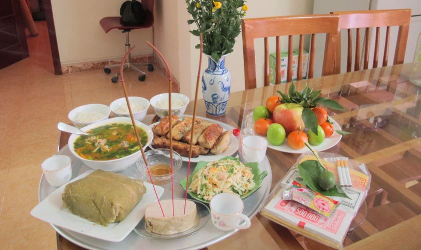 Cách đặt đồ trên mâm cơm ông Táo 23 tháng Chạp