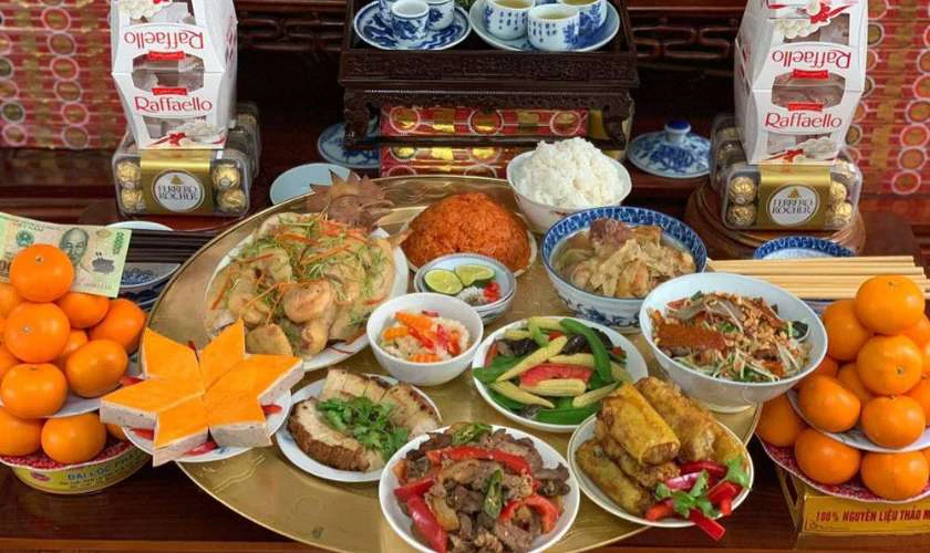 Mâm cúng tết