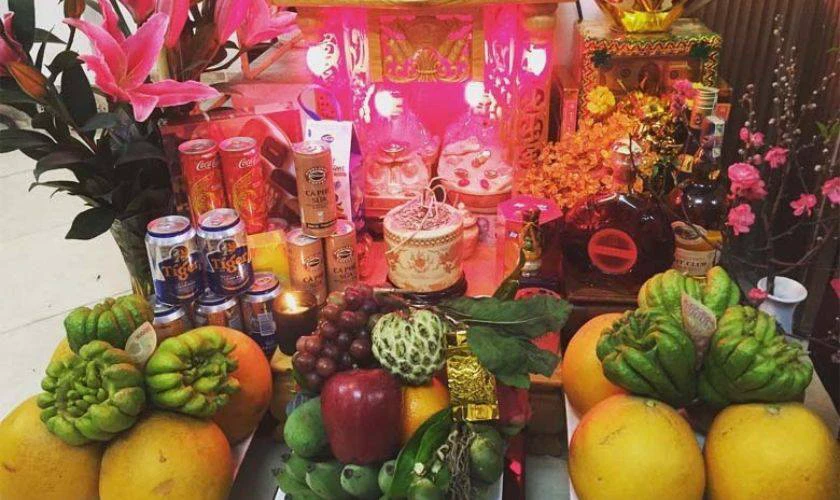 Cúng đồ mặn sai cách, thiếu trang trọng