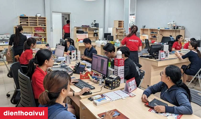 Quy tr&igrave;nh thay m&agrave;n h&igrave;nh Xiaomi Redmi