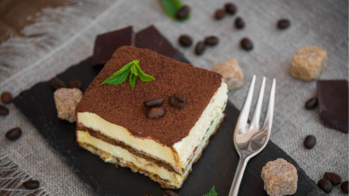 Bánh Tiramisu