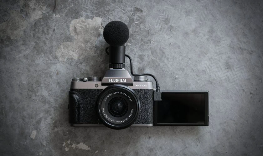 Fujifilm XT100 