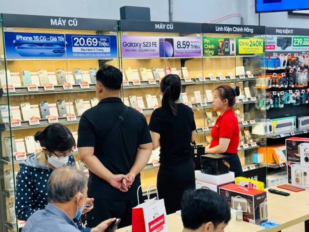 mua iphone cũ cho học sinh cấp 3 tại Điện Thoại Vui