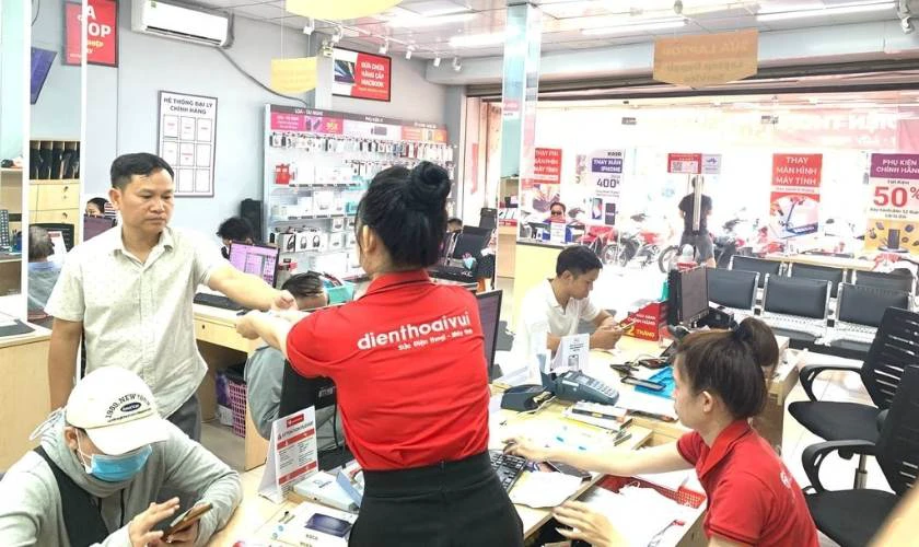 Tại sao nên Mua iphone cũ uy tín Nhà Bè ở Điện Thoại Vui