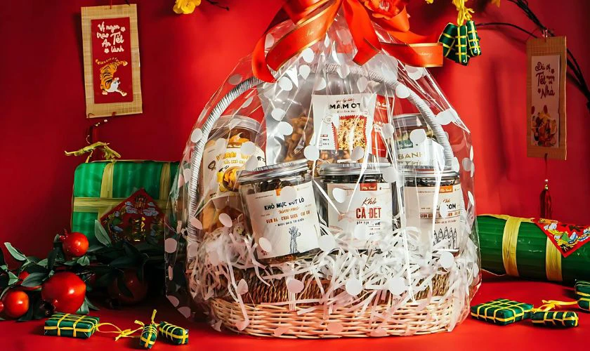 Đặc sản các vùng miền là gợi ý quà Tết biếu bố mẹ chồng tương lai