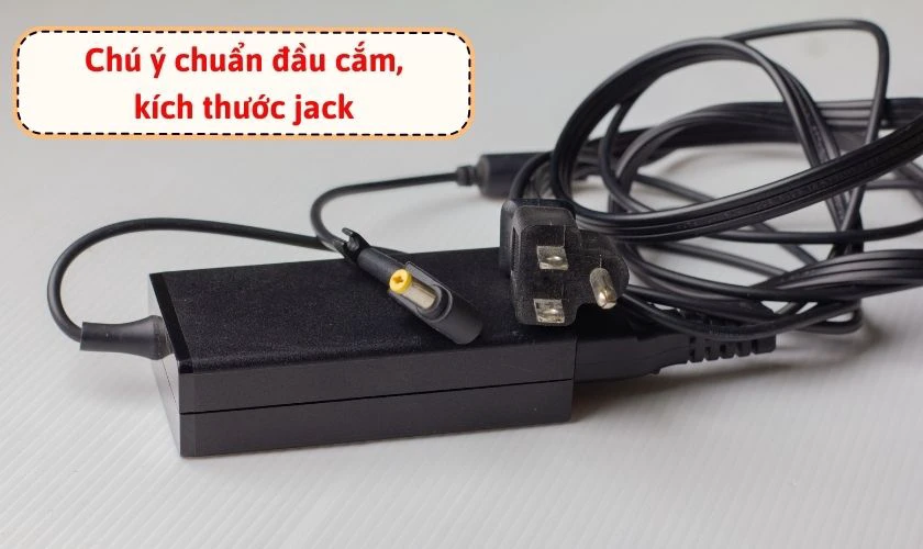 Kinh nghiệm chọn mua sạc laptop quận Hoàn Kiếm