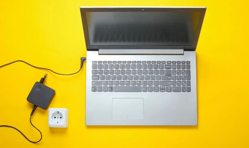 Kinh nghiệm chọn mua sạc laptop quận Tân Phú