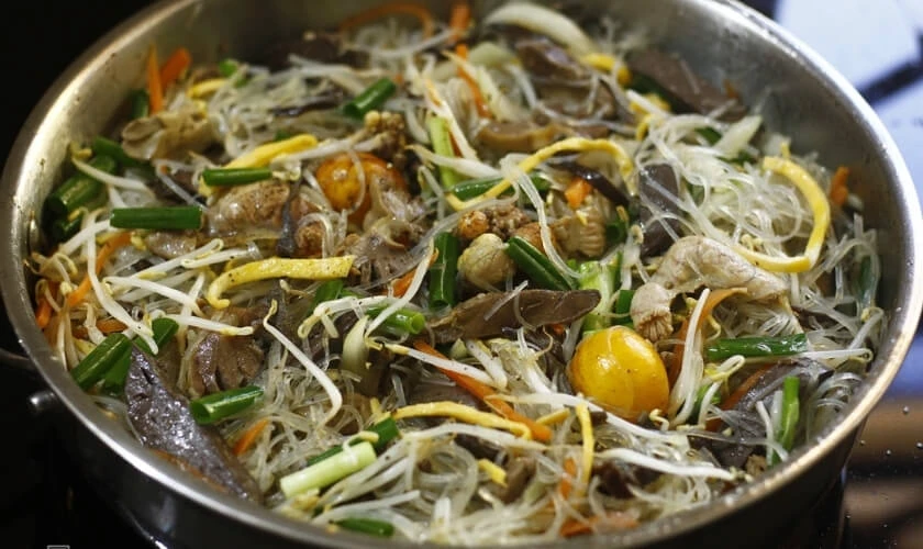 Miến xào lòng gà - Cầu hanh thông, bền bỉ dài lâu