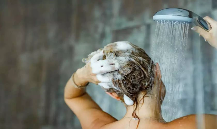 Mùng 1 Tết gội đầu giờ nào tốt