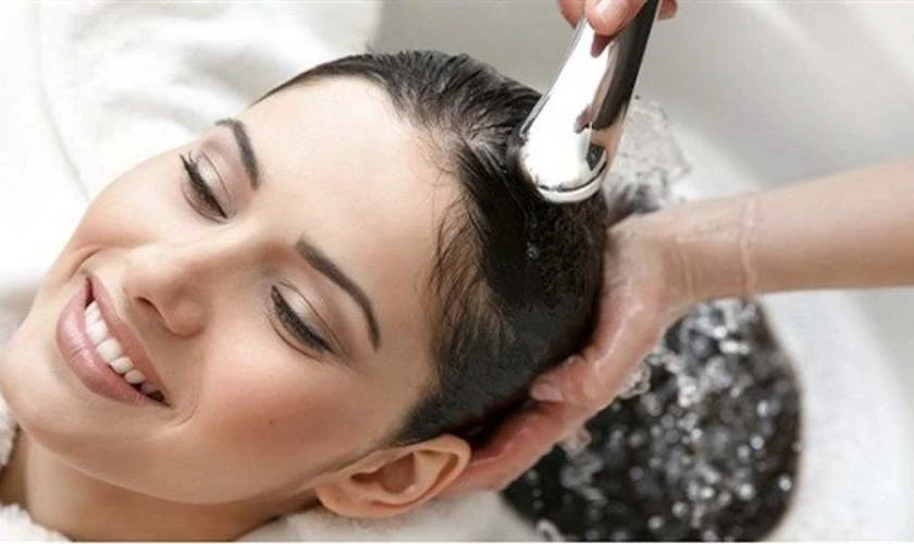 Mùng 1 Tết Dương lịch có nên gội đầu không