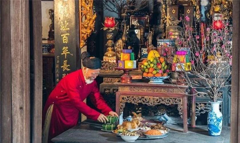 Cúng tổ tiên