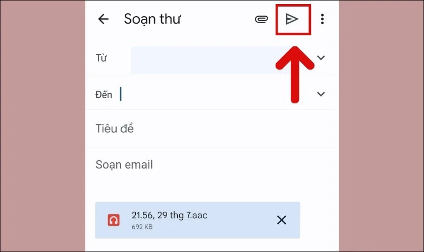 Chọn Gmail và nhấn vào biểu tượng tam giác