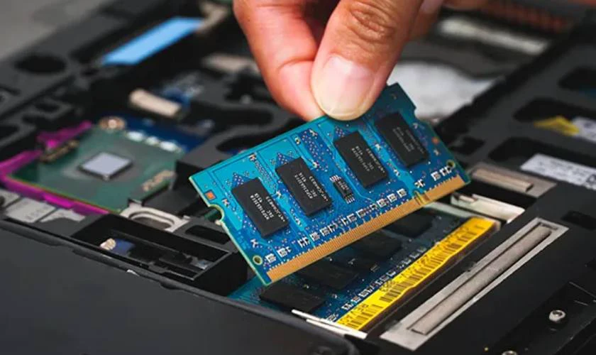 Các bước cần làm trước khi nâng cấp RAM laptop HP
