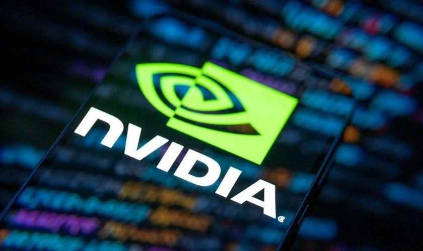 Không phụ thuộc phần cứng NVIDIA