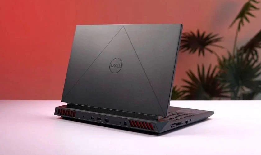 Nên mua laptop Dell nào cho sinh viên theo từng ngành học