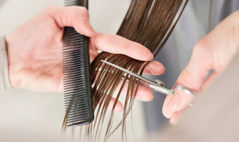 Ngày đẹp cắt tóc tháng 9 2026 mệnh Kim