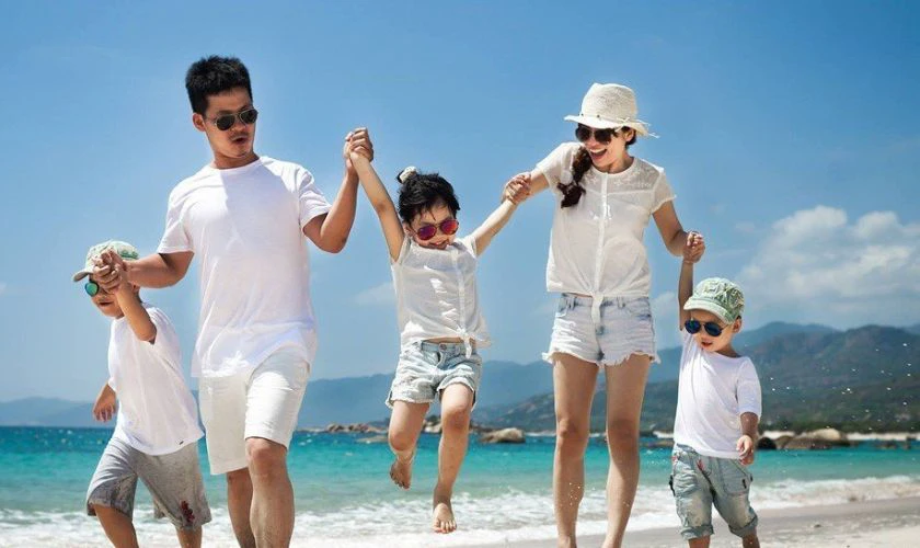 Đi du lịch cùng cả gia đình