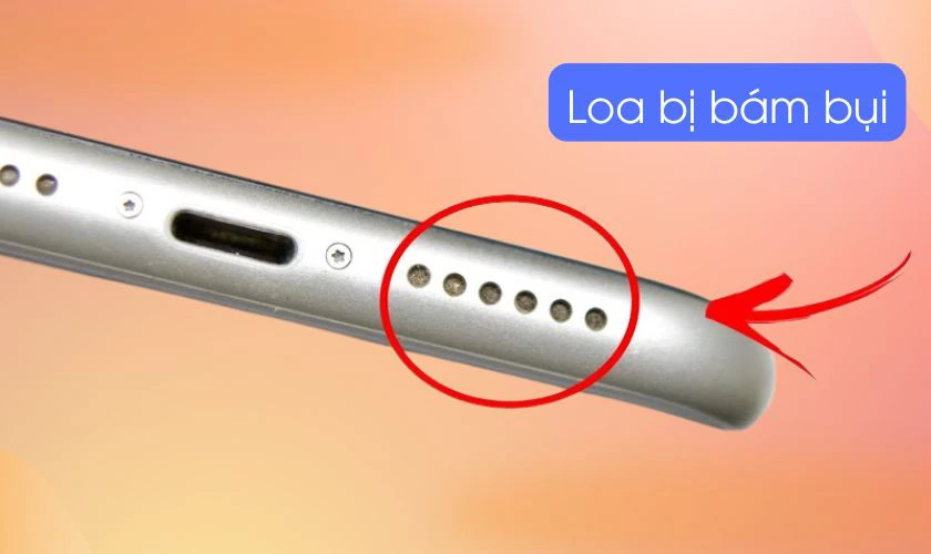 Loa ngoài bị bám bụi, giảm chất lượng âm thanh