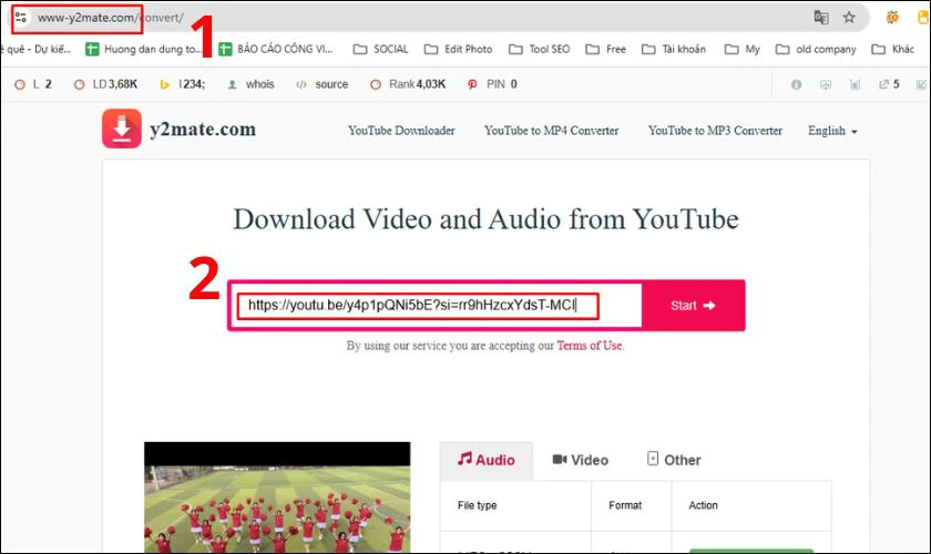 Truy cập trang web tải nhạc khai giảng hoặc video