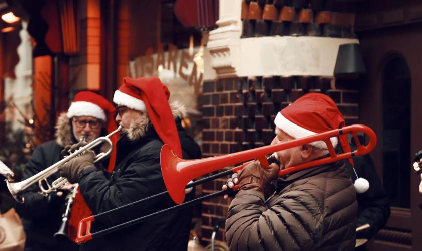 “Lá Thư Trần Thế” là ca khúc Noel hải ngoại hay