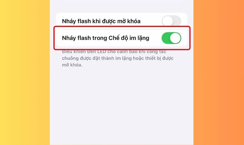 Bật Nháy sáng khi im lặng
