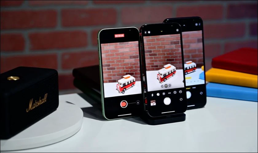 Điện thoại camera góc rộng iPhone 12 series