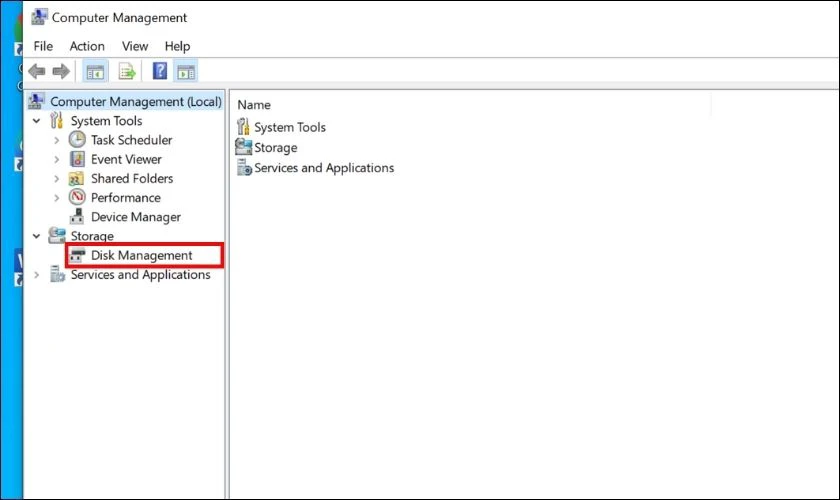 Chọn mục Disk Management