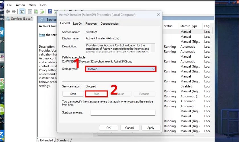 Sau đó, trong phần Startup type, nếu muốn khóa chức năng đó thì bạn chọn vào Disable. Nếu bạn muốn dừng thì hãy chọn vào Stop
