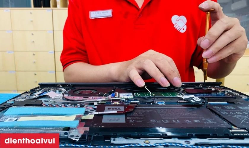 Quy trình thay ổ cứng MacBook Air 2013 512GB A1466 chính hãng GENA tại Điện Thoại Vui