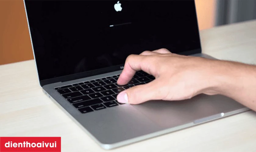 Khi nào nên thay ổ cứng MacBook Pro 2015 A1502 256GB?